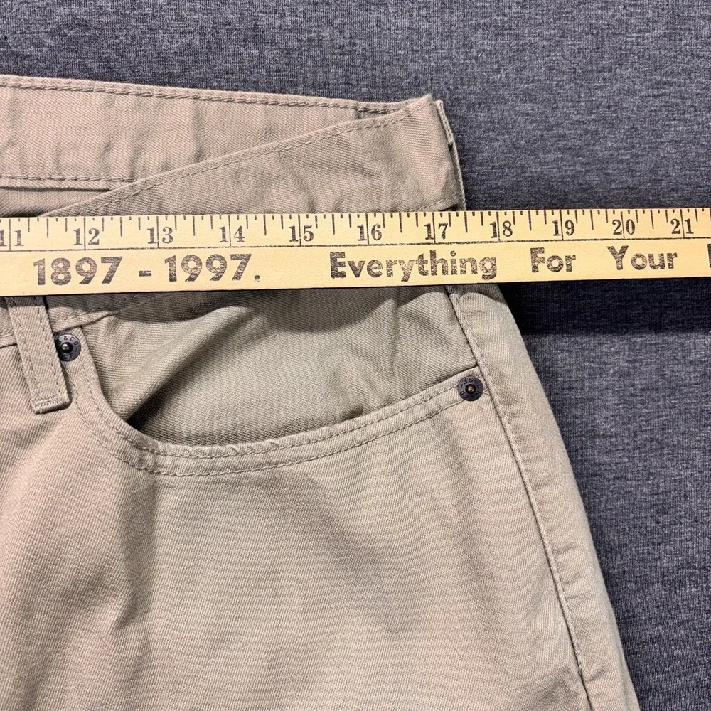 Levi's 559 Jeans Mens 33x32  Straight‎ Leg Beige Denim Streetwear Red Tab Work